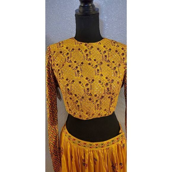 Kalki Fashion Traditional Skirt Set in mustard yellow with gold print - Picture 10 of 16
